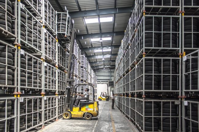 forklift-835340_960_720