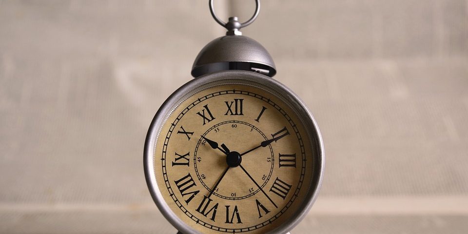 clock-691143_960_720